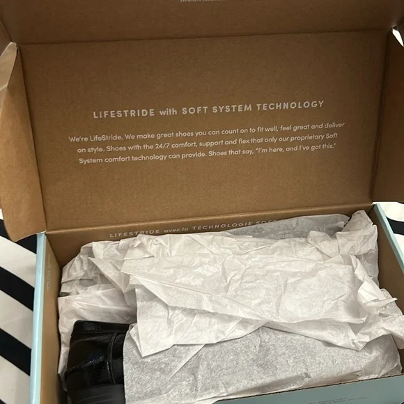 Life Stride Madison Loafers Black Size 6.5 - Picture 5 of 10